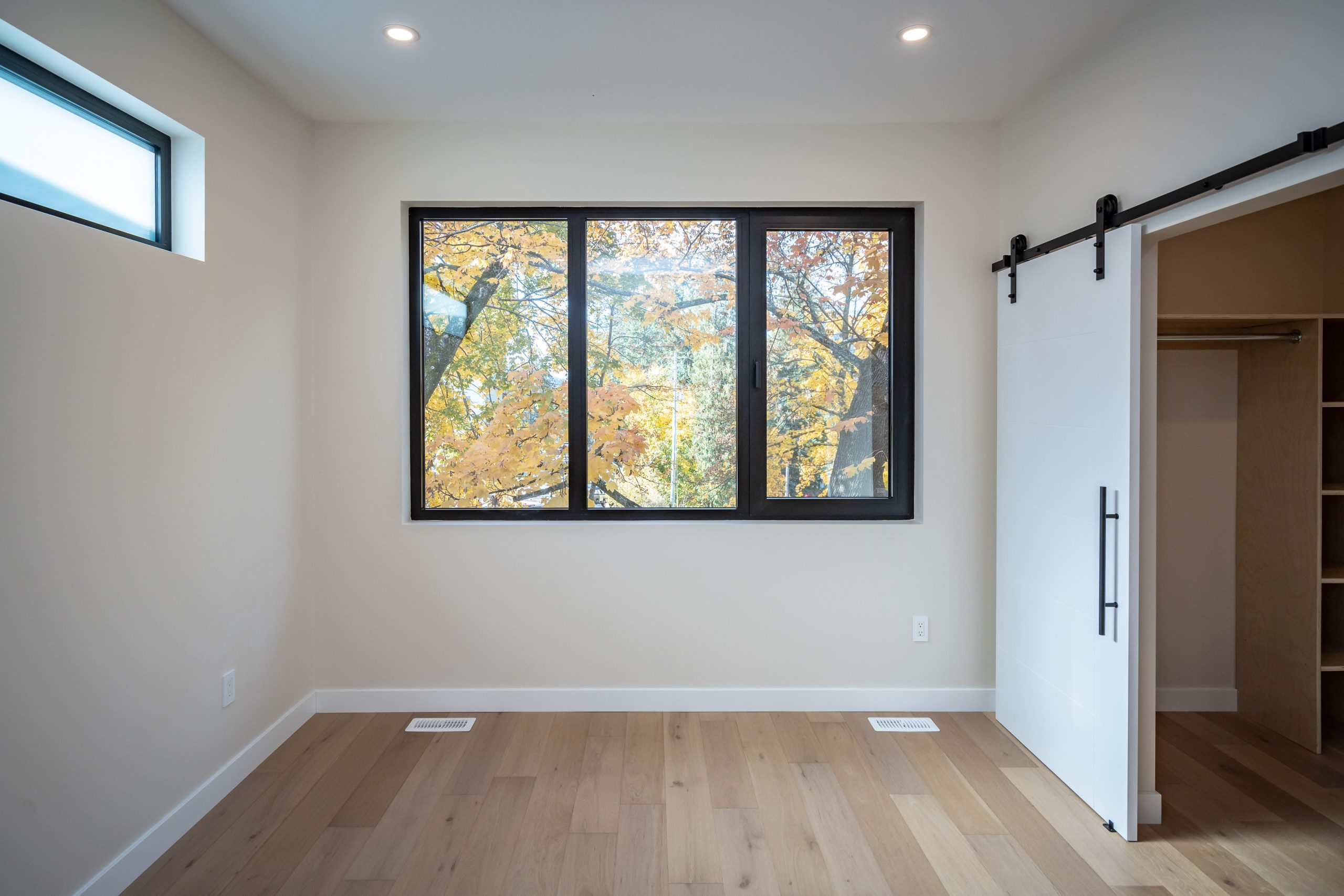 6-9 Pine Street31